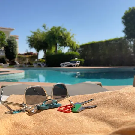 Appartement Amazing 2 Bedroom Near With Pool *