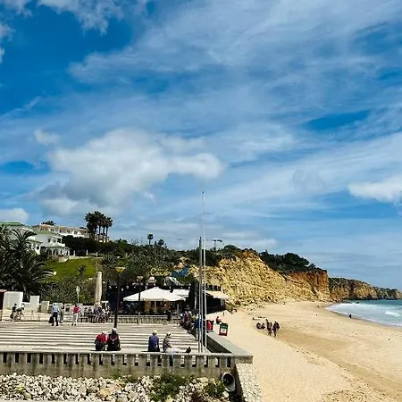 Amazing 2 Bedroom Near With Pool Apartamento Lagos