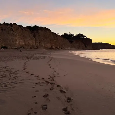 Daire Amazing 2 Bedroom Near With Pool Lagos